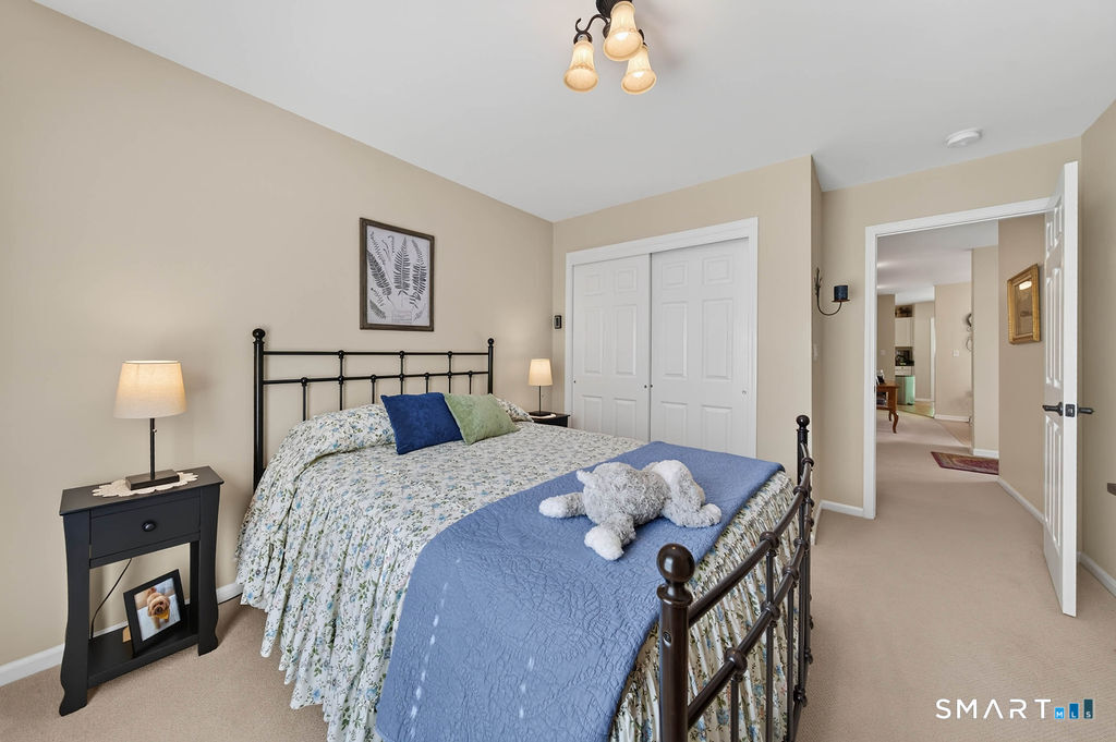 25 Hamden Hills Drive Hamden CT 06518