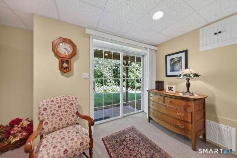 25 Hamden Hills Drive Hamden CT 06518