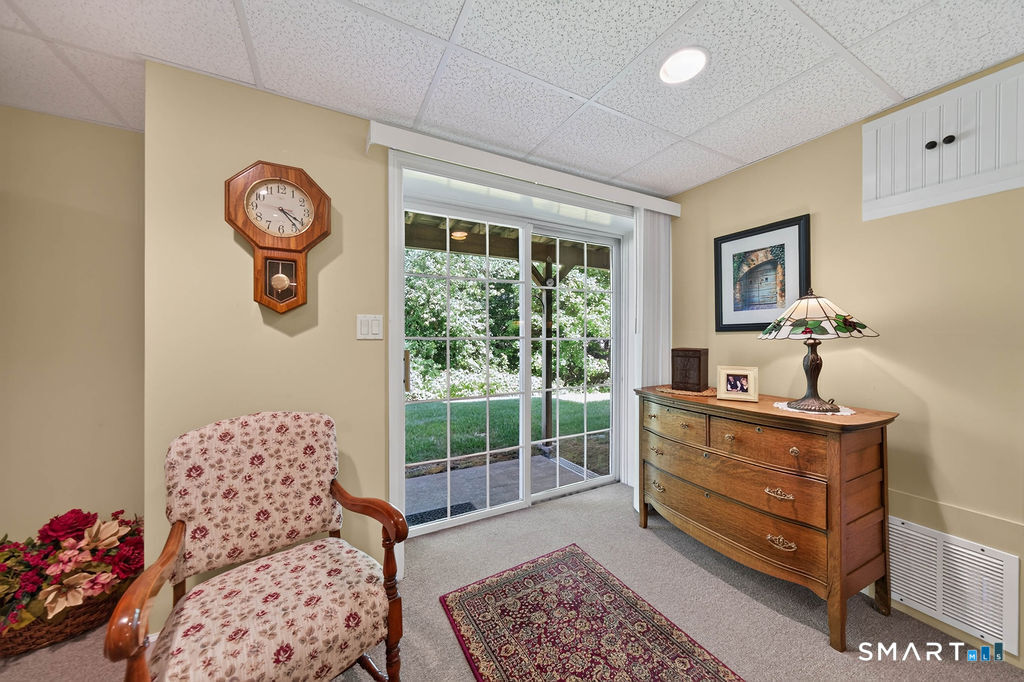 25 Hamden Hills Drive Hamden CT 06518