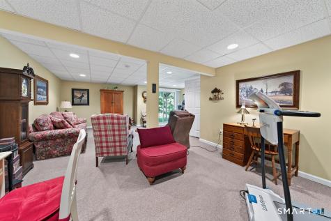25 Hamden Hills Drive Hamden CT 06518