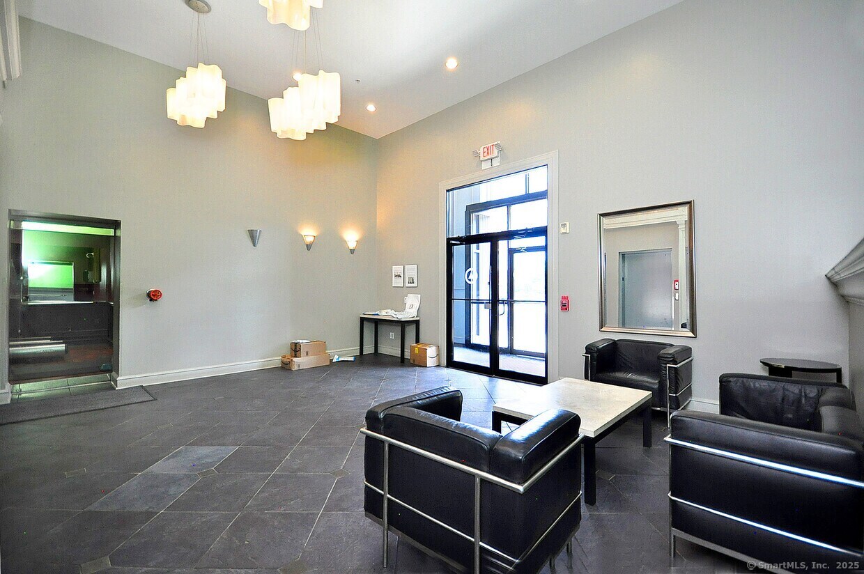 266 Pearl Street Hartford CT 06103