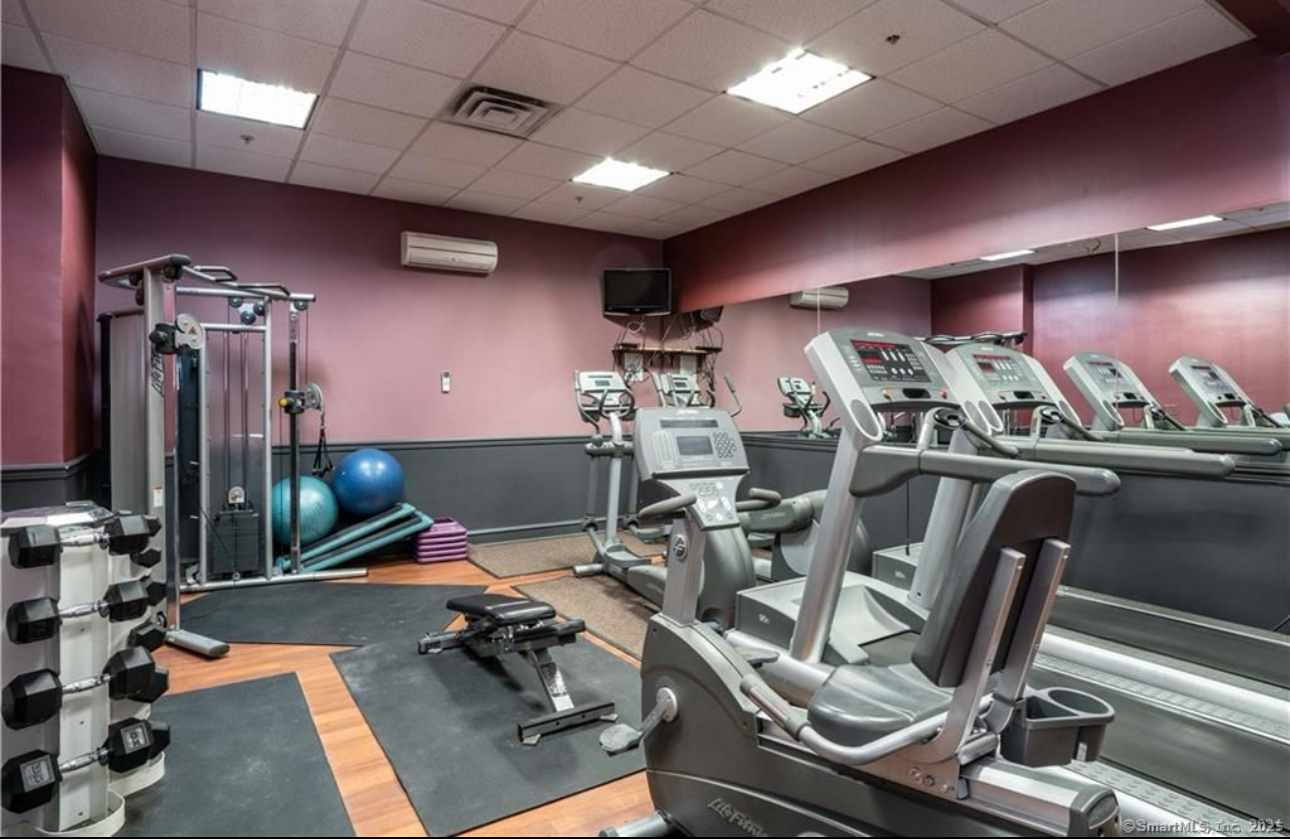 266 Pearl Street Hartford CT 06103