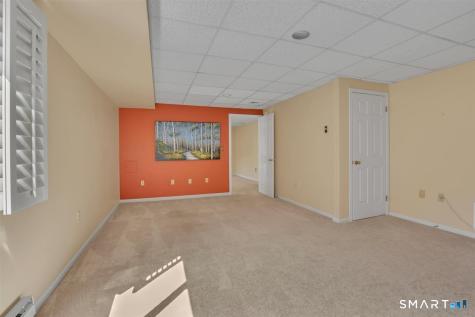 5 Haddam Drive Avon CT 06001