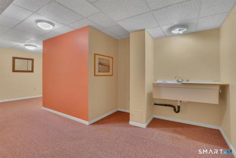 5 Haddam Drive Avon CT 06001