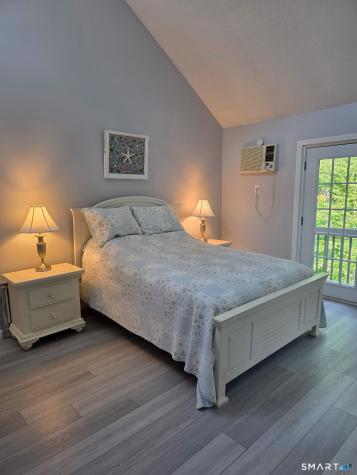 101 West Main Street East Lyme CT 06357