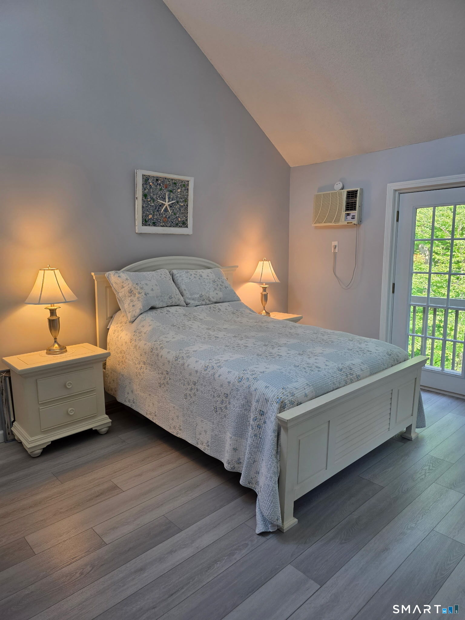 101 West Main Street East Lyme CT 06357