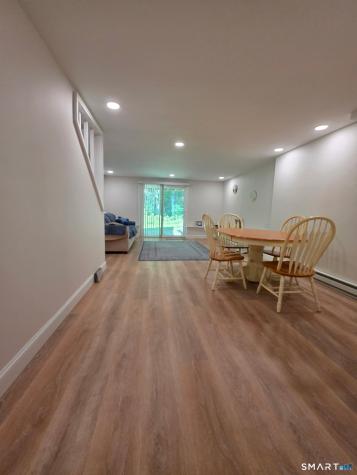 101 West Main Street East Lyme CT 06357