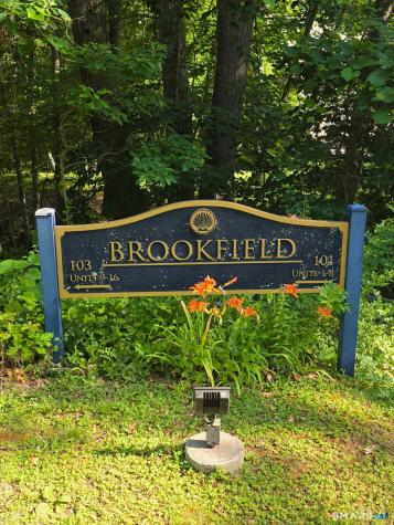 101 West Main Street East Lyme CT 06357