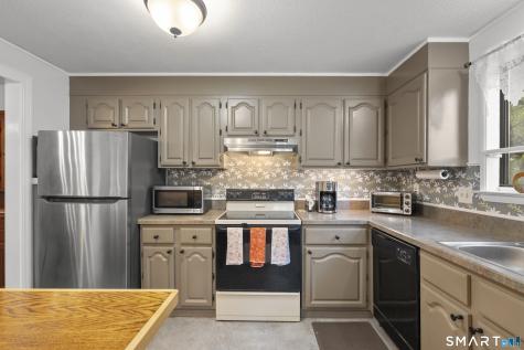 128 Highland Street Manchester CT 06040