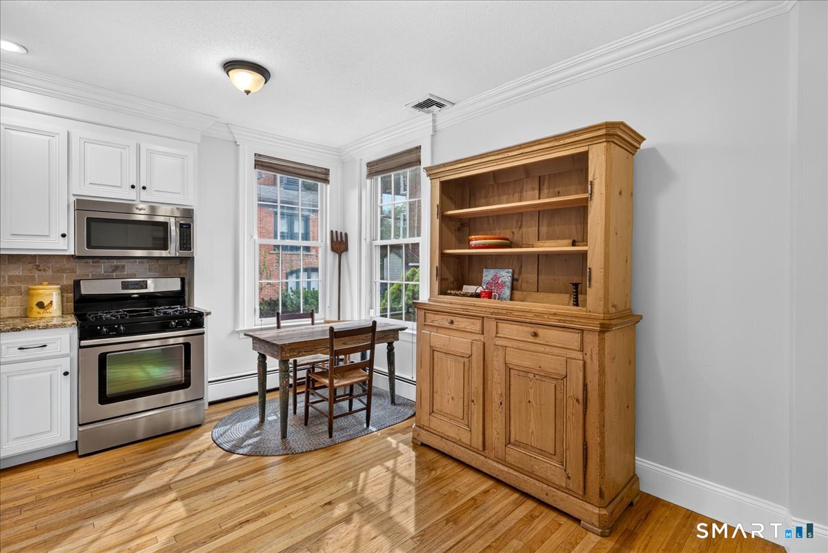 7 Wooster Place New Haven CT 06511