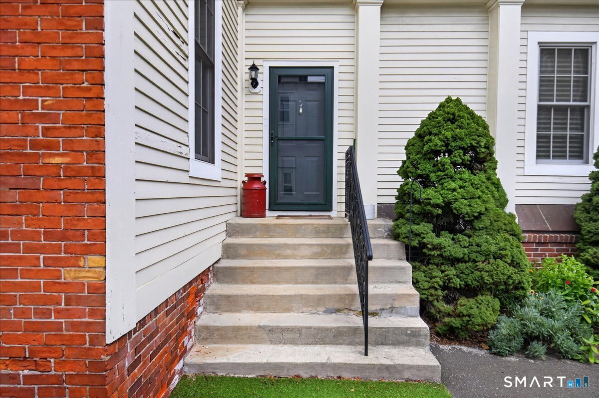 7 Wooster Place New Haven CT 06511