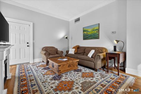 7 Wooster Place New Haven CT 06511