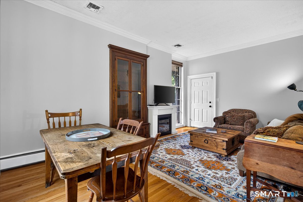 7 Wooster Place New Haven CT 06511