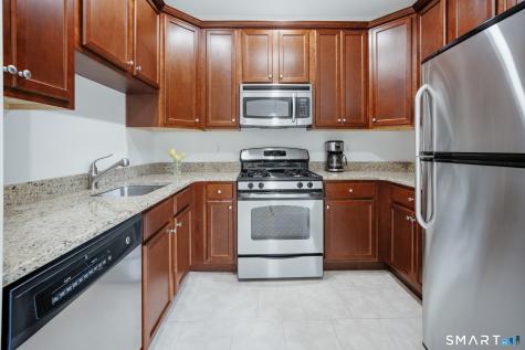 5 Rhodora Terrace Windsor CT 06095