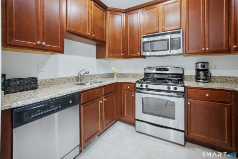 5 Rhodora Terrace Windsor CT 06095