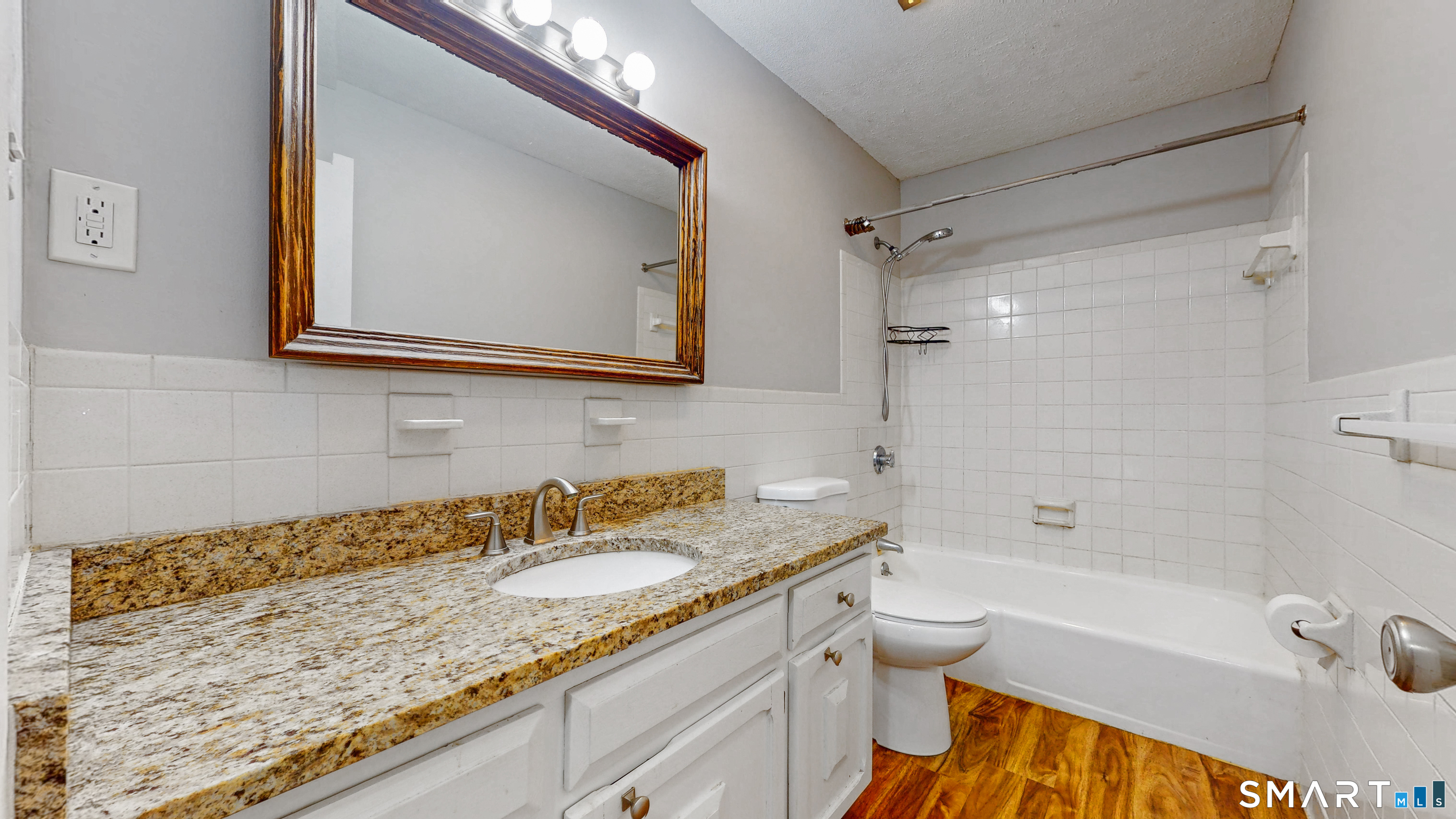 527 Hilliard Street Manchester CT 06042