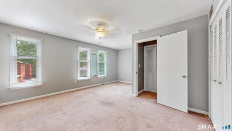527 Hilliard Street Manchester CT 06042