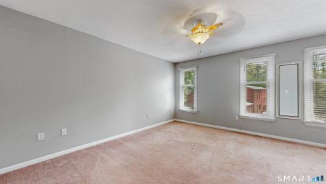 527 Hilliard Street Manchester CT 06042