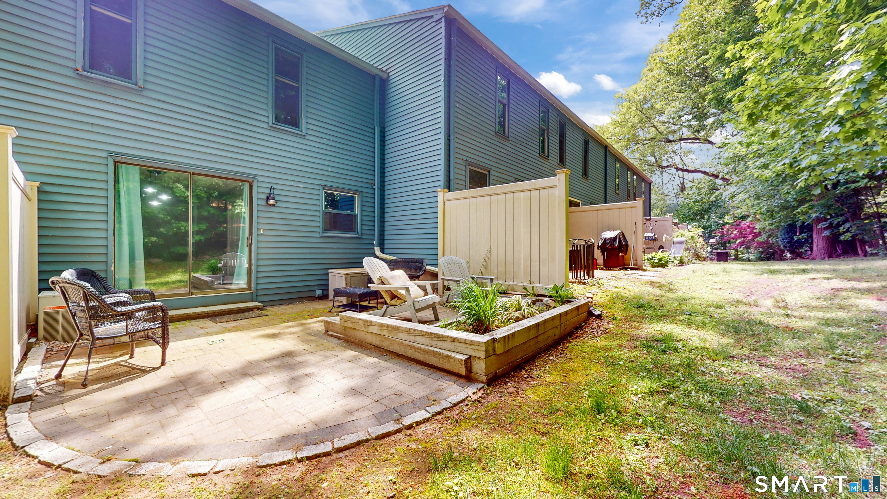 527 Hilliard Street Manchester CT 06042