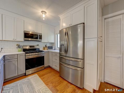 171 Coho Lane Suffield CT 06078