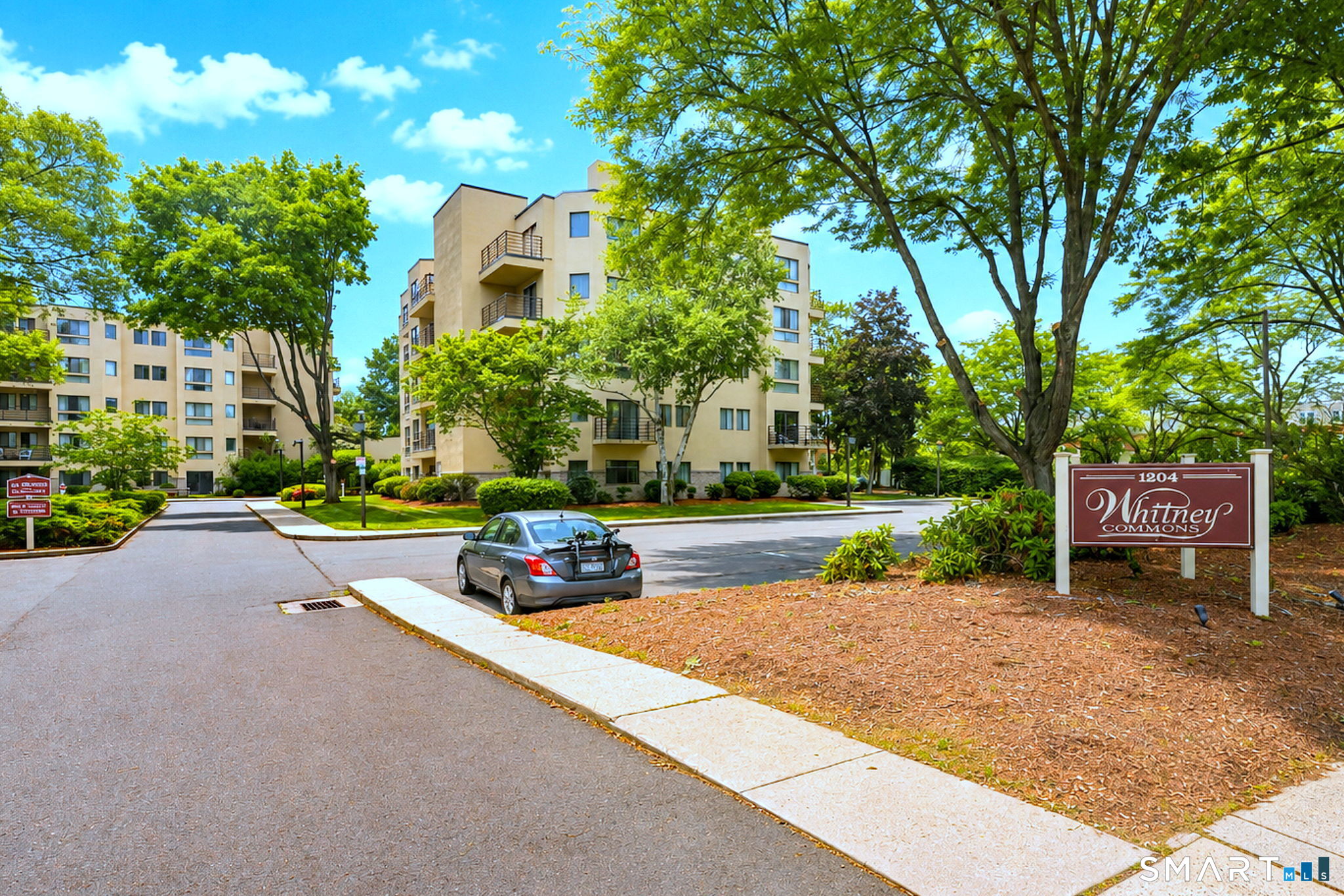 1204 Whitney Avenue Hamden CT 06517