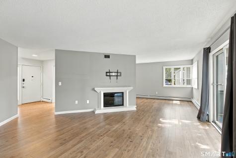 5 Talcott Glen Farmington CT 06032