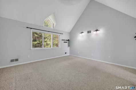 72 Timberwood Road West Hartford CT 06117