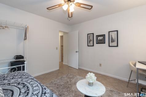 7 Falmouth Court Brookfield CT 06804