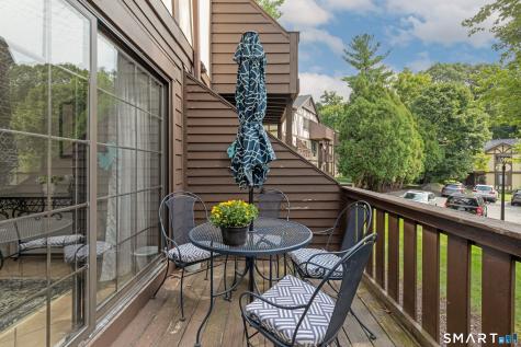 7 Falmouth Court Brookfield CT 06804