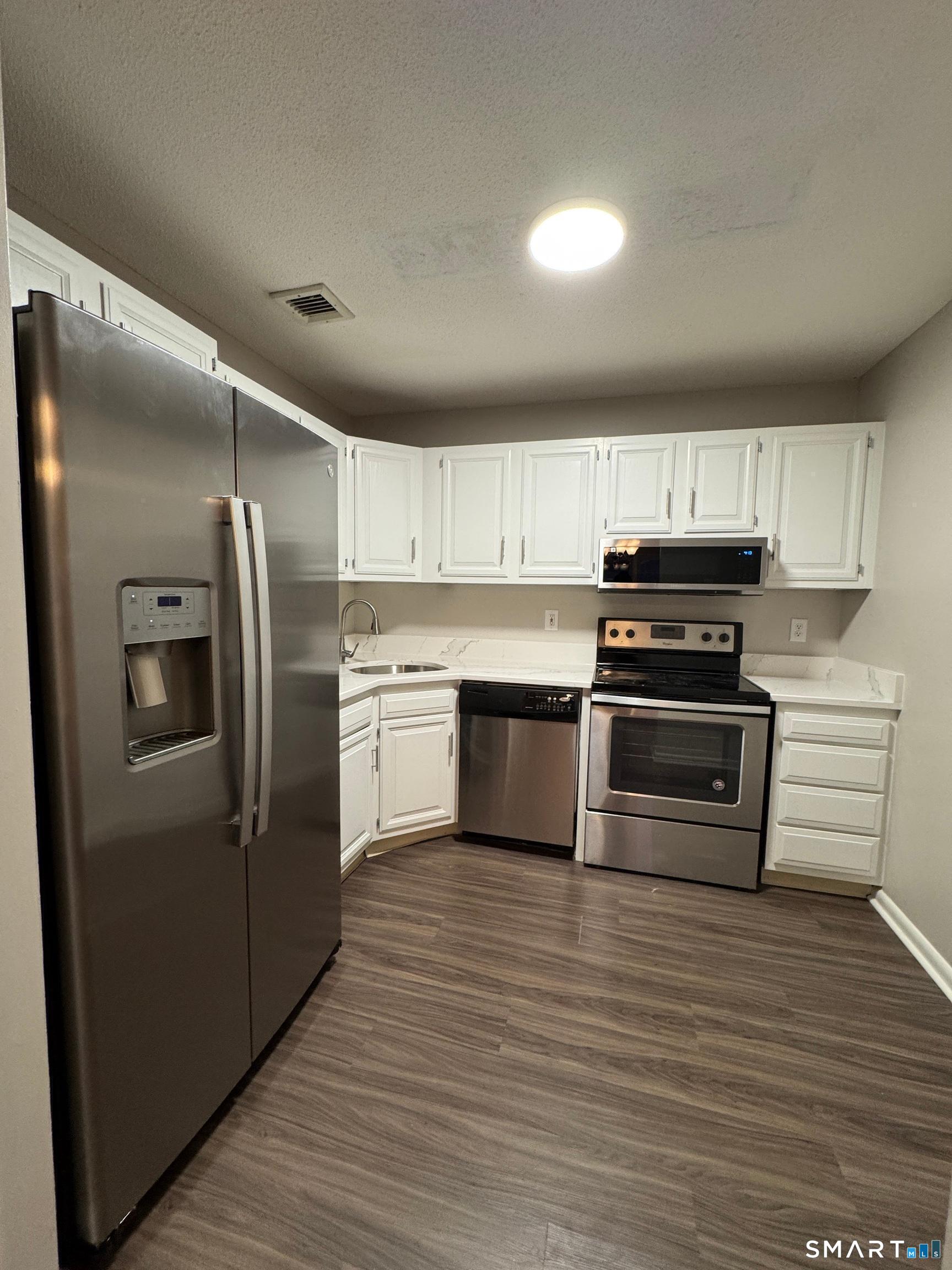 512 Twin Circle Drive South Windsor CT 06074