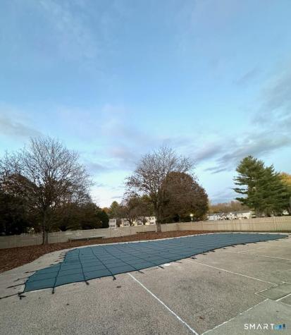 512 Twin Circle Drive South Windsor CT 06074
