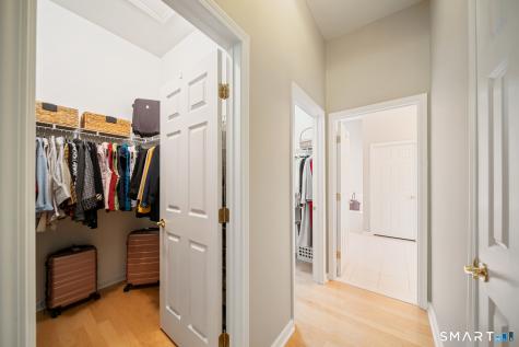 5 Worthington Drive Farmington CT 06032
