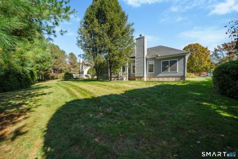 5 Worthington Drive Farmington CT 06032
