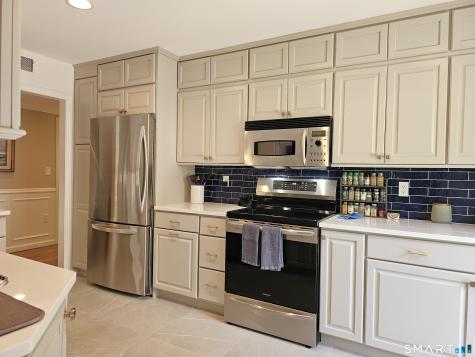 75 Mallard Drive Farmington CT 06001