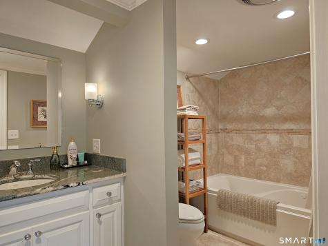 75 Mallard Drive Farmington CT 06001