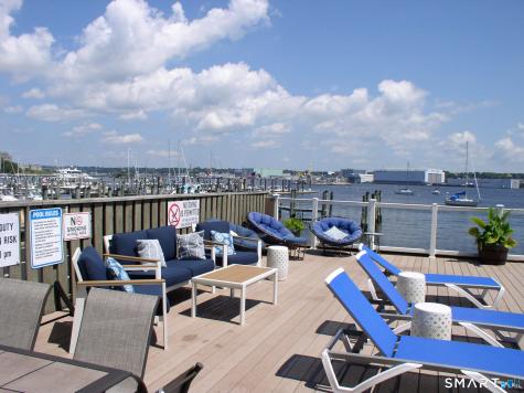 292 Pequot Avenue New London CT 06320