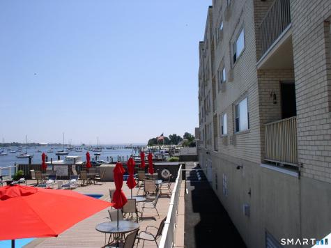 292 Pequot Avenue New London CT 06320