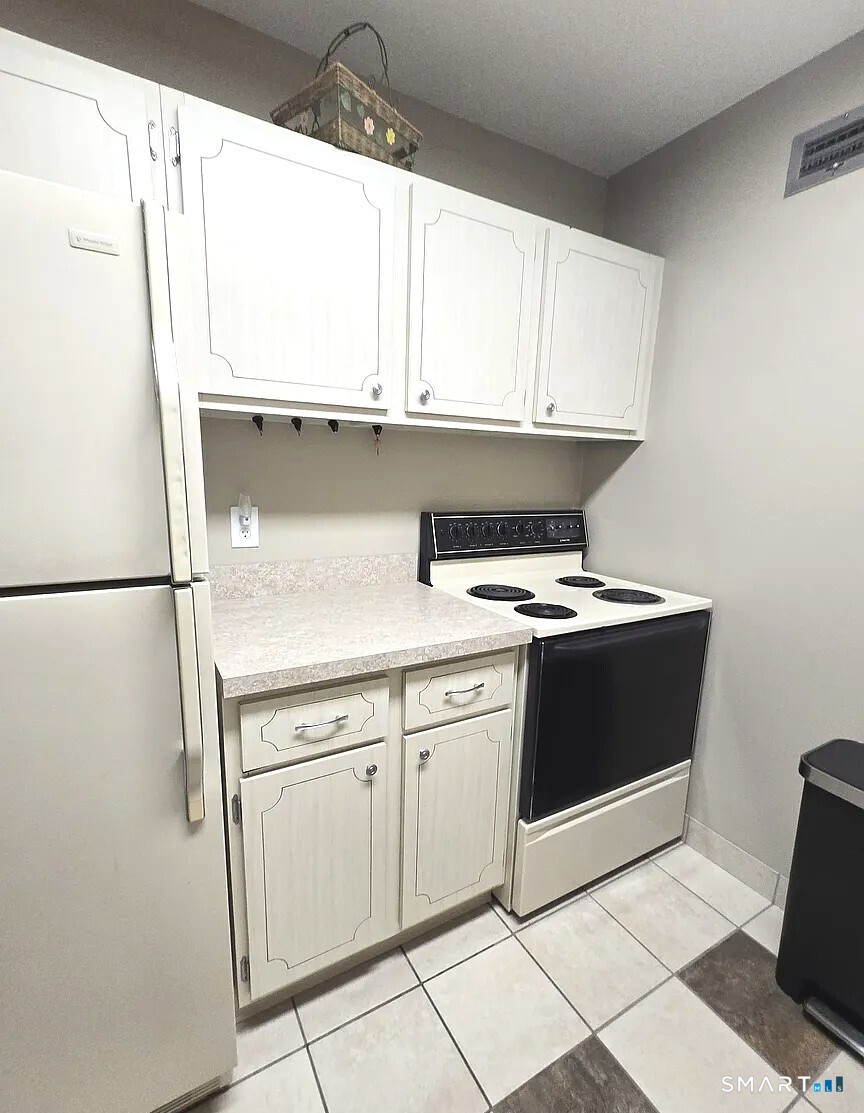 292 Pequot Avenue New London CT 06320