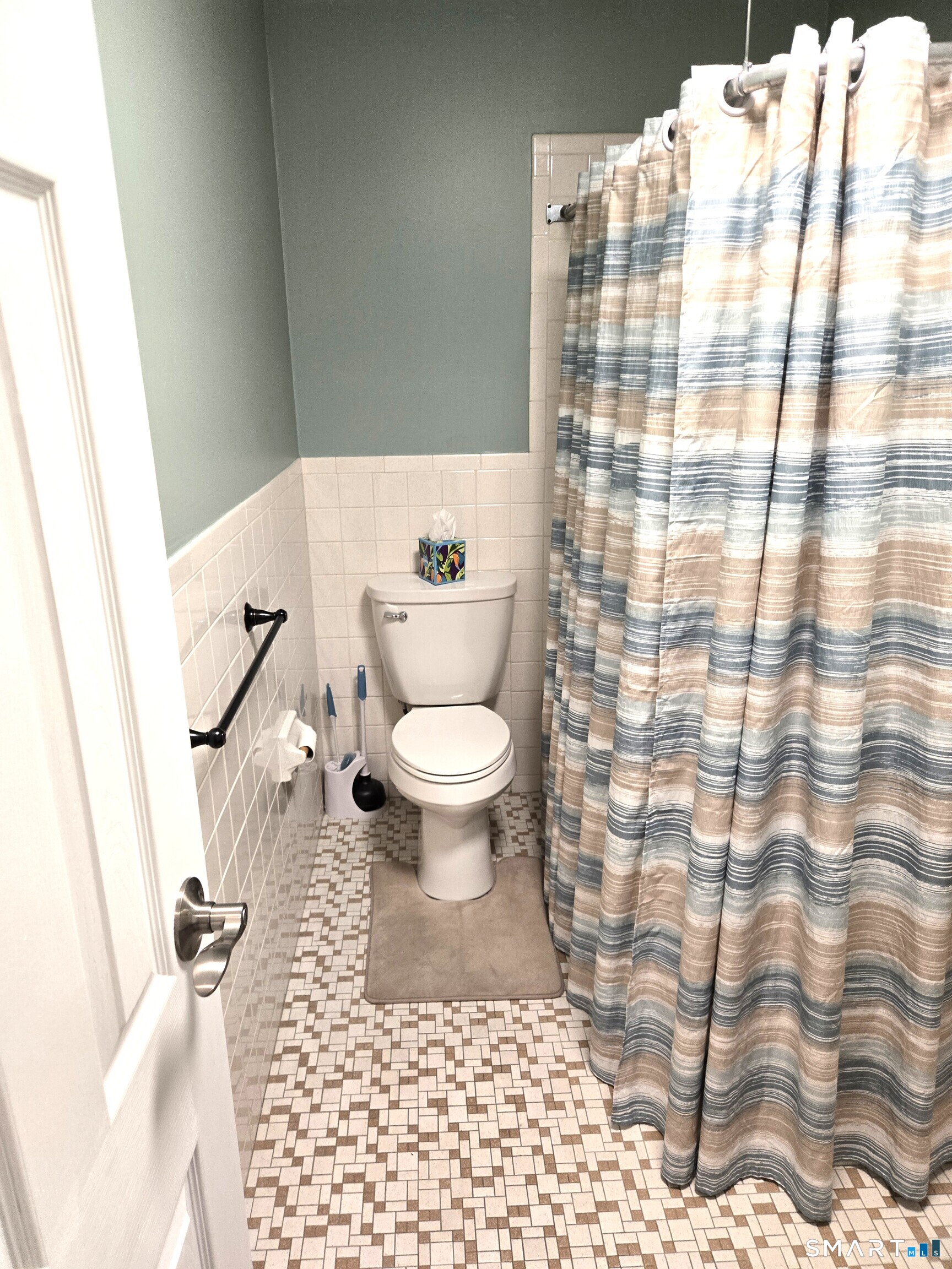 292 Pequot Avenue New London CT 06320