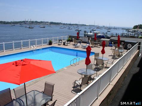 292 Pequot Avenue New London CT 06320