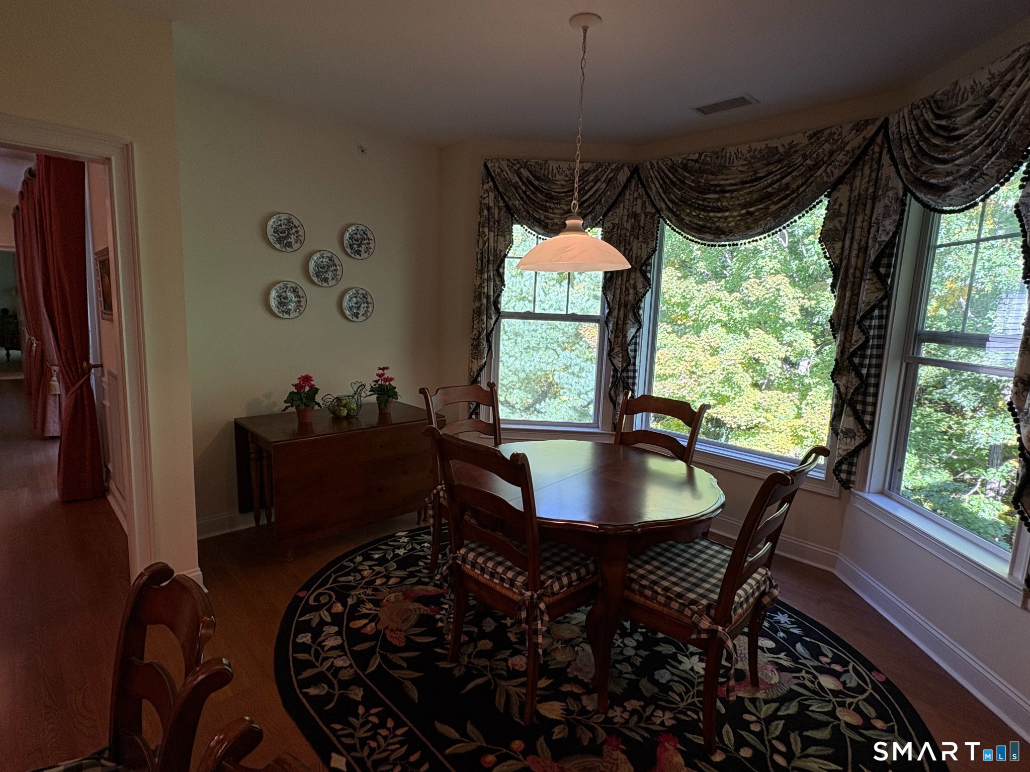 22 Franklin Court Newtown CT 06470