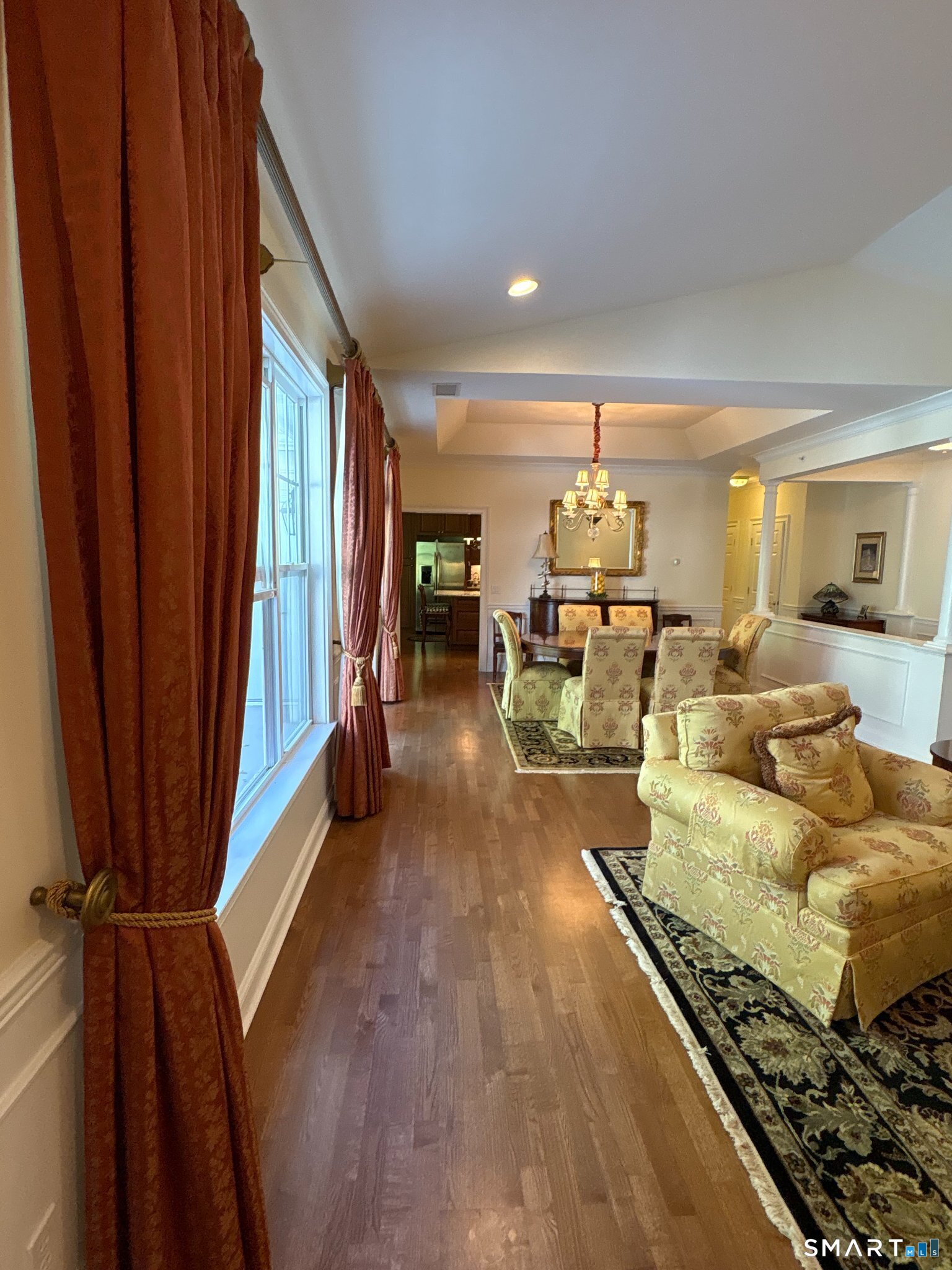 22 Franklin Court Newtown CT 06470