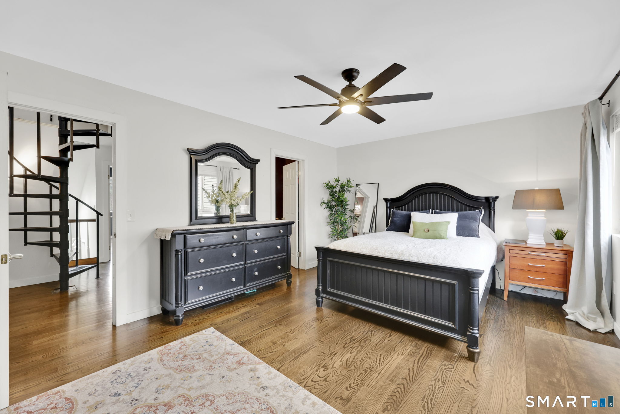 8 Whirling Dun Canton CT 06019