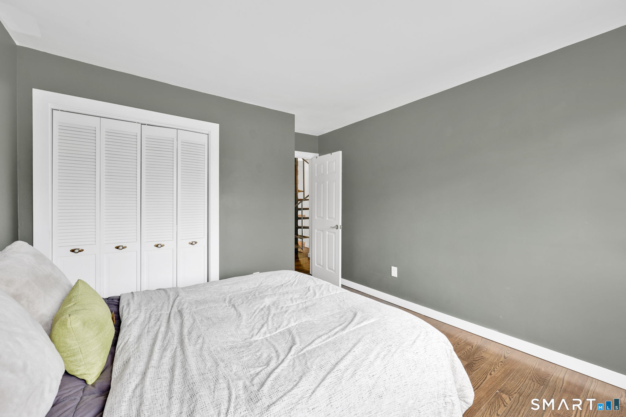 8 Whirling Dun Canton CT 06019