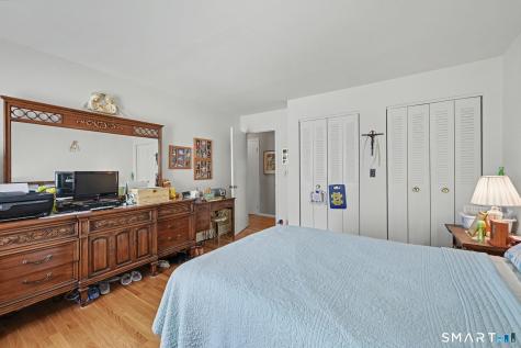 75 Courtland Avenue Stamford CT 06902