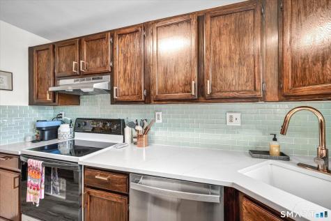 301 Cedar Hollow Drive Rocky Hill CT 06067