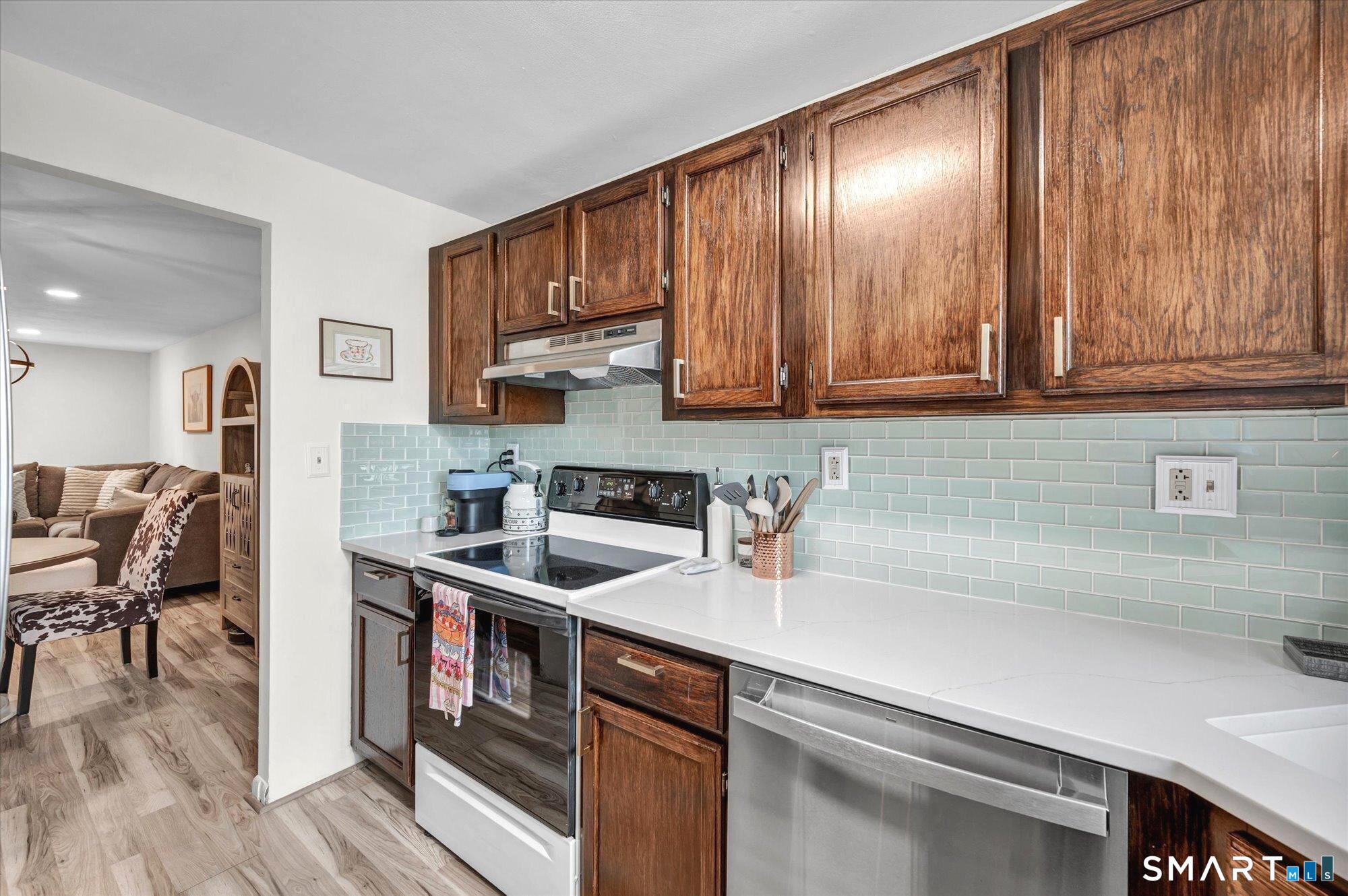 301 Cedar Hollow Drive Rocky Hill CT 06067