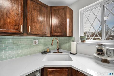 301 Cedar Hollow Drive Rocky Hill CT 06067