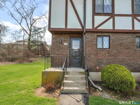 301 Cedar Hollow Drive Rocky Hill CT 06067