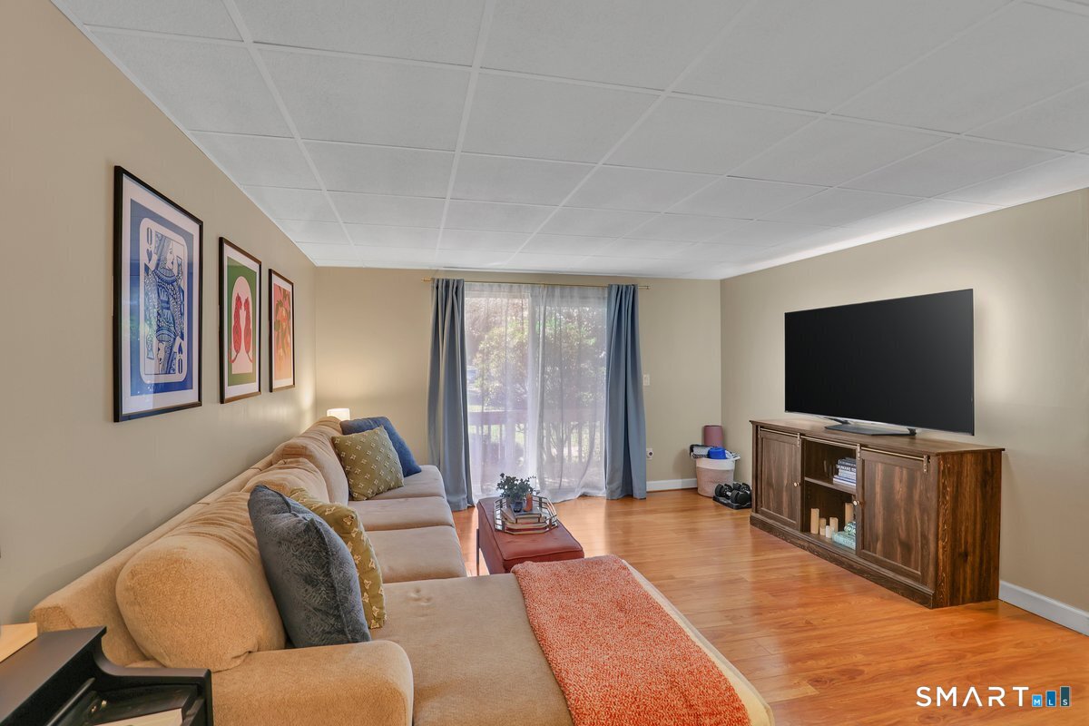 25 Amato Drive South Windsor CT 06074